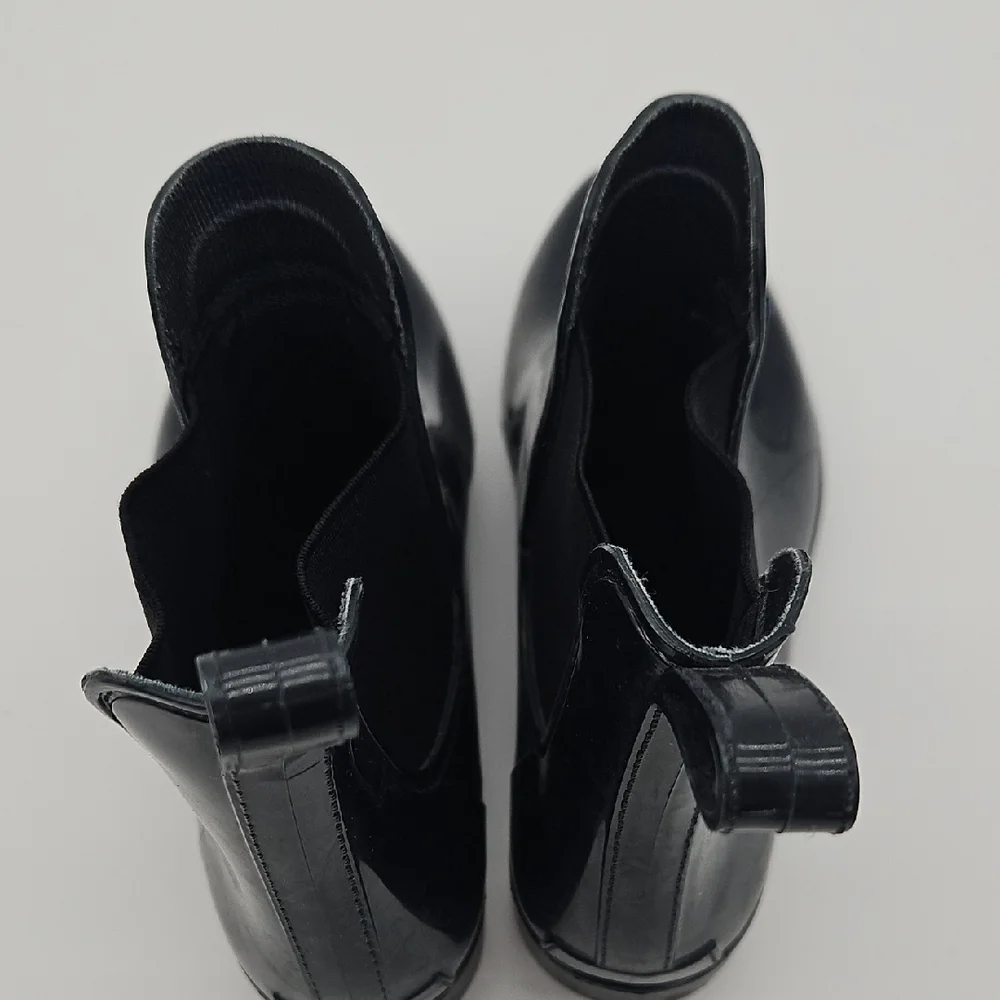 Nine West Glossy Navy Blue Slip On Rubber Boots